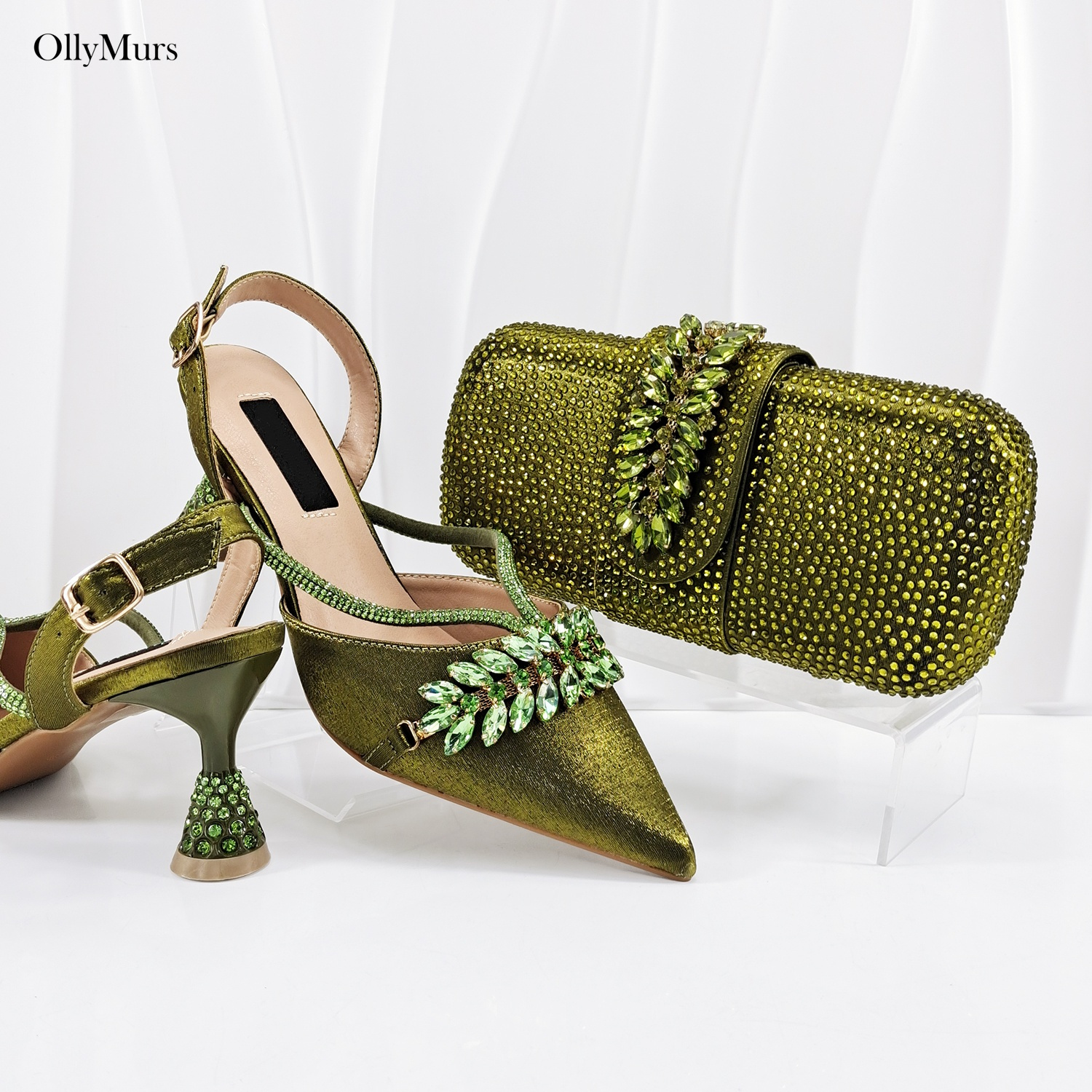 Sale Fashion Women - Nieuw binnen: modieuze dames schoenen en