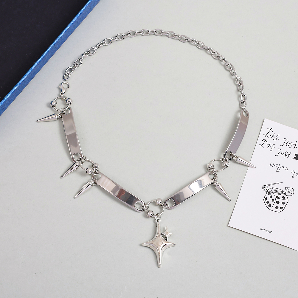 Punk stijl zilveren stekelige  - Women Fashion Necklace recensie en prijs
