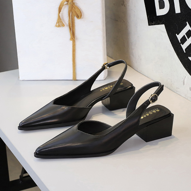 Statiefriem met puntige neus a - Women Fashion Simple recensie en prijs